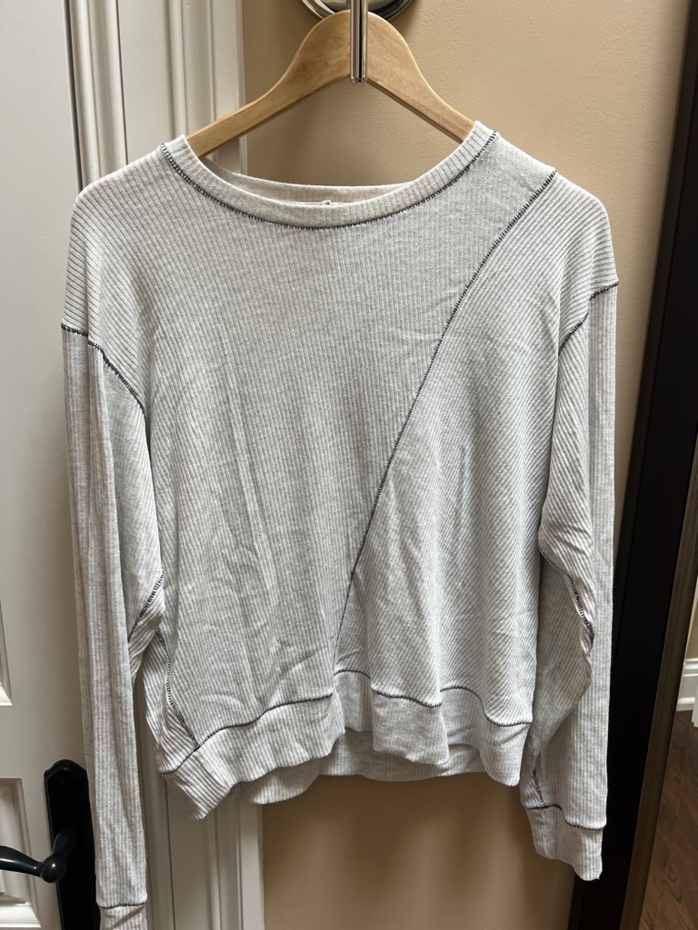 rag & bone Light Gray Ribbed Crewneck Sweatshirt